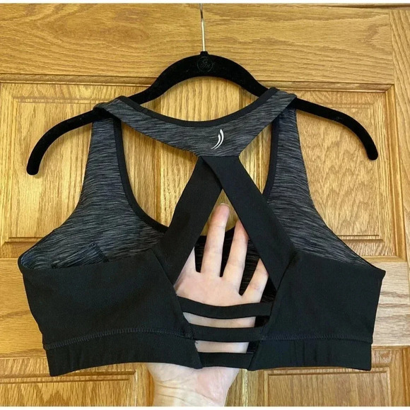 Exertek Sports Bra Black Size L Nylon Spandex Racerback Pull Over - Picture 3 of 7